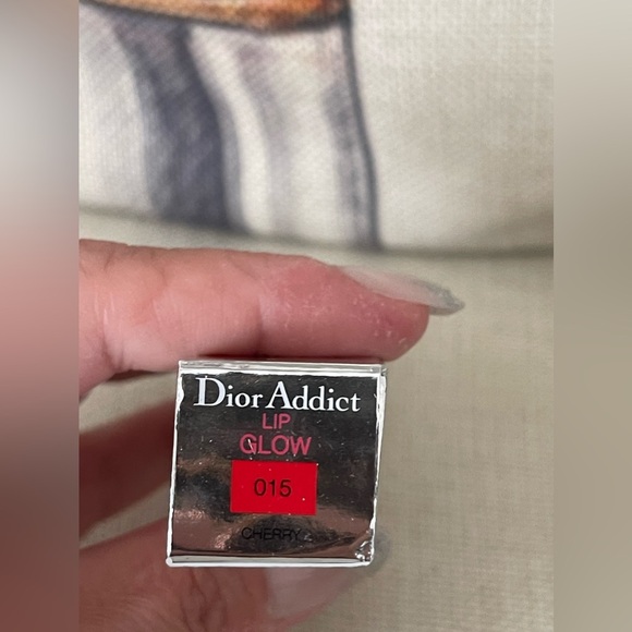 Dior Addict Lip Glow⭐️015 CHERRY⭐️NIB FULL-SIZE - Picture 5 of 5